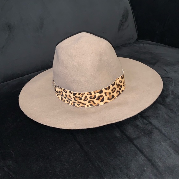 Hat Attack Accessories - “Hat attack” leopard print detail